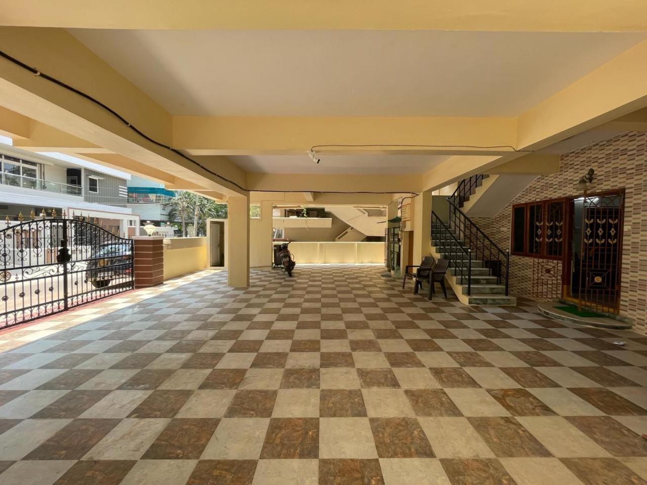 Servostay 5 Fully Furnished 2 Bhk Flats In Mvp Colony, Vizag Visakhapatnam Bagian luar foto